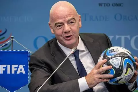 "فيفا" يناقش زيادة عدد الفرق المشاركة في كأس العالم إلى 64 منتخبا فى عام 2030